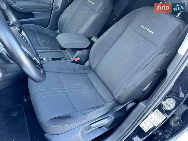 Черный Фольксваген Golf Alltrack, объемом двигателя 2 л и пробегом 267 тыс. км за 18500 $, фото 49 на Automoto.ua