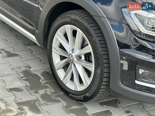 Черный Фольксваген Golf Alltrack, объемом двигателя 2 л и пробегом 267 тыс. км за 18500 $, фото 4 на Automoto.ua