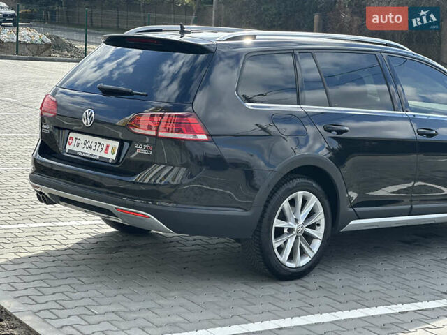 Черный Фольксваген Golf Alltrack, объемом двигателя 2 л и пробегом 267 тыс. км за 18500 $, фото 7 на Automoto.ua