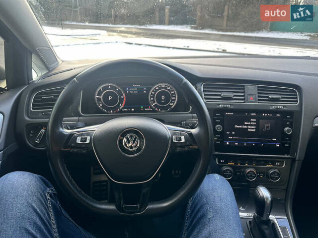 Черный Фольксваген Golf Alltrack, объемом двигателя 2 л и пробегом 267 тыс. км за 18500 $, фото 57 на Automoto.ua