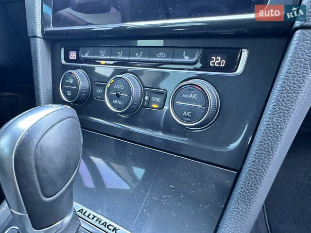 Черный Фольксваген Golf Alltrack, объемом двигателя 2 л и пробегом 267 тыс. км за 18500 $, фото 32 на Automoto.ua