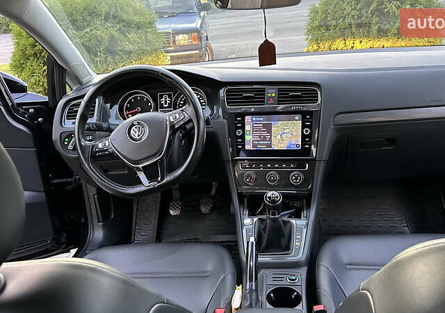 Черный Фольксваген Golf Alltrack, объемом двигателя 1.8 л и пробегом 118 тыс. км за 14000 $, фото 7 на Automoto.ua