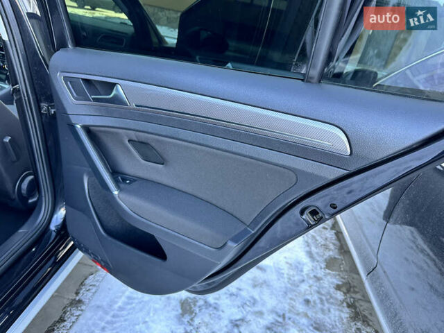 Черный Фольксваген Golf Alltrack, объемом двигателя 2 л и пробегом 267 тыс. км за 18500 $, фото 38 на Automoto.ua