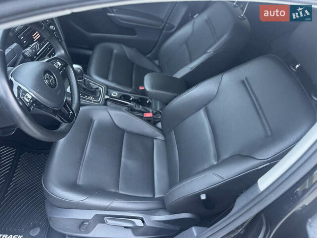 Черный Фольксваген Golf Alltrack, объемом двигателя 1.8 л и пробегом 162 тыс. км за 13400 $, фото 36 на Automoto.ua