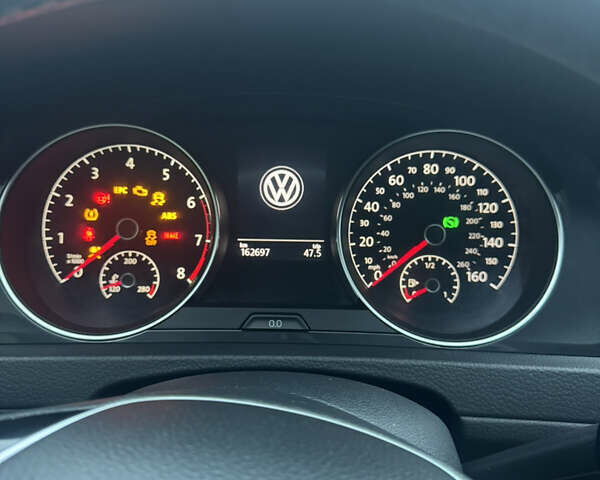 Черный Фольксваген Golf Alltrack, объемом двигателя 1.8 л и пробегом 162 тыс. км за 13400 $, фото 42 на Automoto.ua