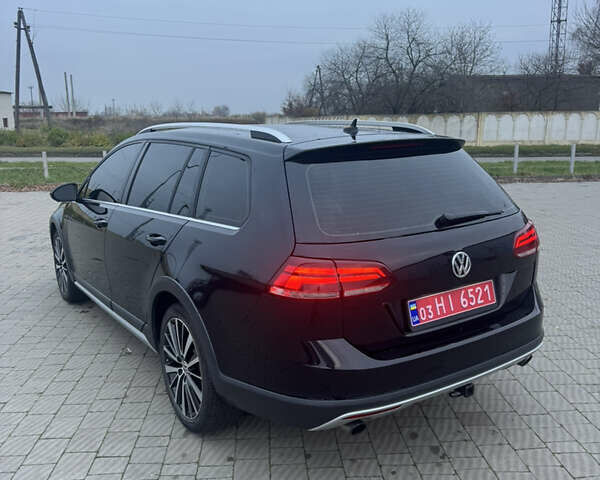 Черный Фольксваген Golf Alltrack, объемом двигателя 1.8 л и пробегом 162 тыс. км за 13400 $, фото 6 на Automoto.ua