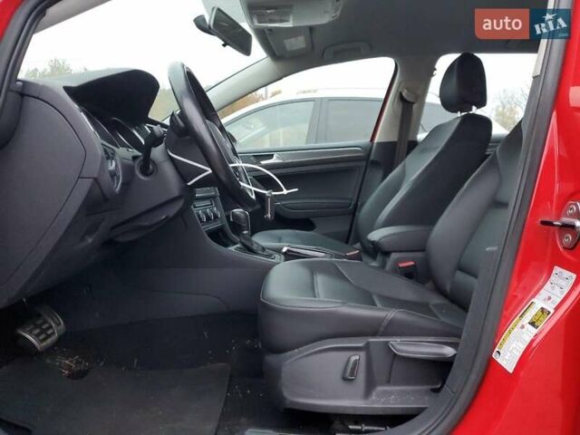 Червоний Фольксваген Golf Alltrack, об'ємом двигуна 1.8 л та пробігом 115 тис. км за 3200 $, фото 6 на Automoto.ua