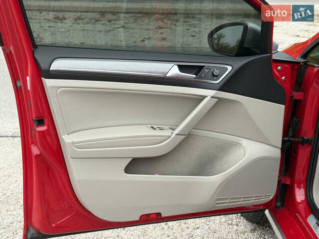 Красный Фольксваген Golf Alltrack, объемом двигателя 1.8 л и пробегом 45 тыс. км за 16300 $, фото 14 на Automoto.ua