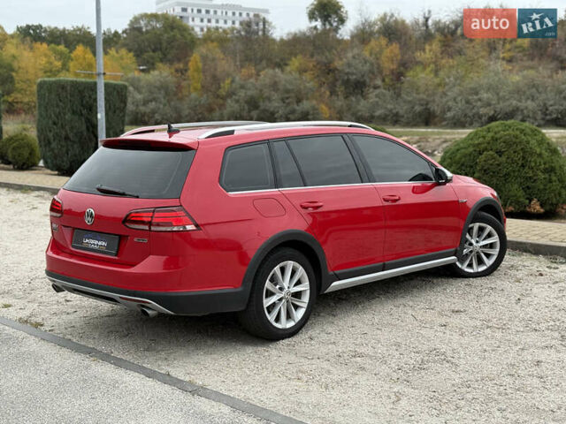 Красный Фольксваген Golf Alltrack, объемом двигателя 1.8 л и пробегом 45 тыс. км за 16300 $, фото 9 на Automoto.ua