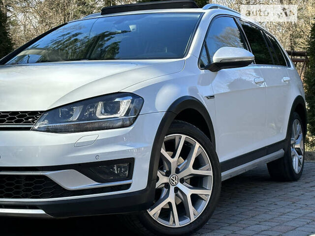 Фольксваген Golf Alltrack, об'ємом двигуна 2 л та пробігом 194 тис. км за 16850 $, фото 3 на Automoto.ua