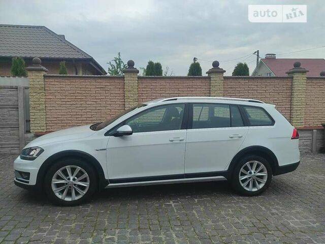 Фольксваген Golf Alltrack, объемом двигателя 2 л и пробегом 215 тыс. км за 17300 $, фото 5 на Automoto.ua