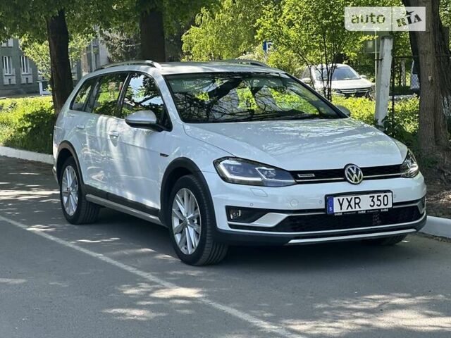 Фольксваген Golf Alltrack, объемом двигателя 2 л и пробегом 171 тыс. км за 16100 $, фото 2 на Automoto.ua