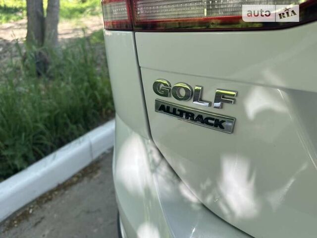 Фольксваген Golf Alltrack, объемом двигателя 2 л и пробегом 171 тыс. км за 16100 $, фото 15 на Automoto.ua