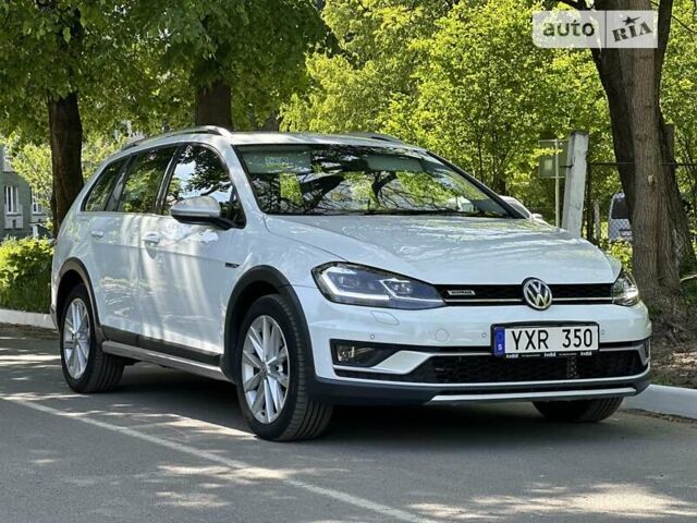 Фольксваген Golf Alltrack, объемом двигателя 2 л и пробегом 171 тыс. км за 16100 $, фото 1 на Automoto.ua