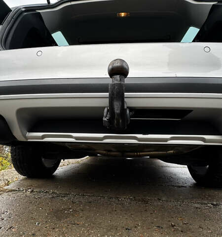 Серый Фольксваген Golf Alltrack, объемом двигателя 1.97 л и пробегом 263 тыс. км за 15555 $, фото 9 на Automoto.ua