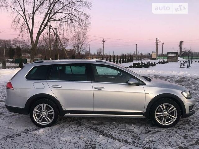 Сірий Фольксваген Golf Alltrack, об'ємом двигуна 2 л та пробігом 208 тис. км за 18500 $, фото 10 на Automoto.ua