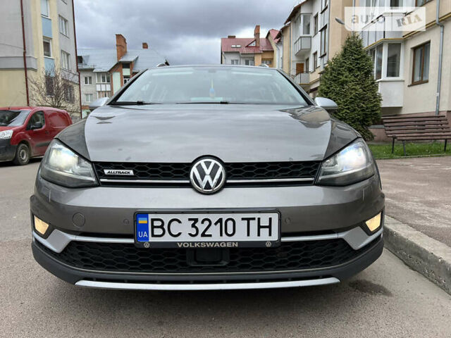 Сірий Фольксваген Golf Alltrack, об'ємом двигуна 1.97 л та пробігом 307 тис. км за 15999 $, фото 9 на Automoto.ua