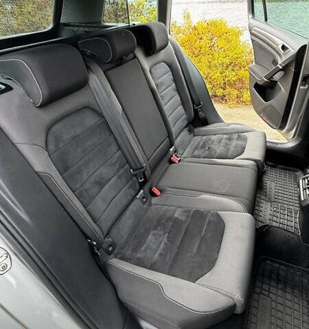 Серый Фольксваген Golf Alltrack, объемом двигателя 1.97 л и пробегом 263 тыс. км за 15555 $, фото 10 на Automoto.ua