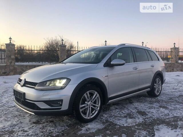 Сірий Фольксваген Golf Alltrack, об'ємом двигуна 2 л та пробігом 208 тис. км за 18500 $, фото 1 на Automoto.ua