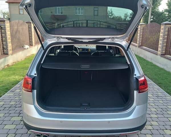 Серый Фольксваген Golf Alltrack, объемом двигателя 1.97 л и пробегом 168 тыс. км за 15150 $, фото 40 на Automoto.ua