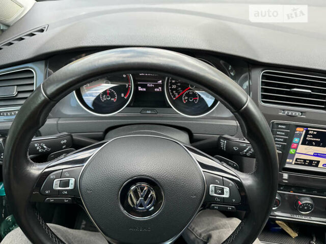 Серый Фольксваген Golf Alltrack, объемом двигателя 1.8 л и пробегом 95 тыс. км за 14300 $, фото 21 на Automoto.ua