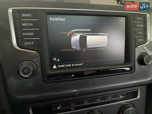 Серый Фольксваген Golf Alltrack, объемом двигателя 1.8 л и пробегом 128 тыс. км за 14200 $, фото 36 на Automoto.ua