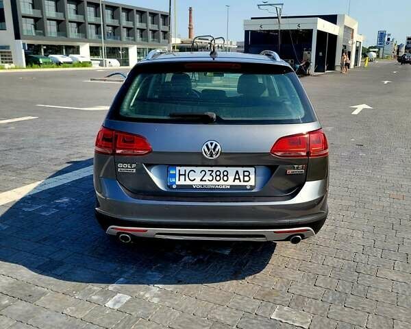 Серый Фольксваген Golf Alltrack, объемом двигателя 1.8 л и пробегом 90 тыс. км за 15499 $, фото 4 на Automoto.ua