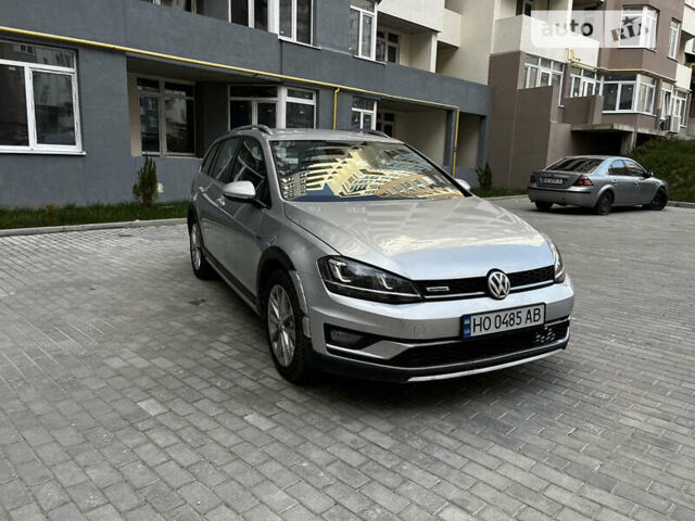 Сірий Фольксваген Golf Alltrack, об'ємом двигуна 1.8 л та пробігом 158 тис. км за 12550 $, фото 4 на Automoto.ua