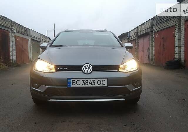 Сірий Фольксваген Golf Alltrack, об'ємом двигуна 1.8 л та пробігом 108 тис. км за 14000 $, фото 1 на Automoto.ua