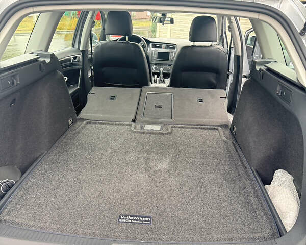 Серый Фольксваген Golf Alltrack, объемом двигателя 1.8 л и пробегом 128 тыс. км за 14200 $, фото 19 на Automoto.ua