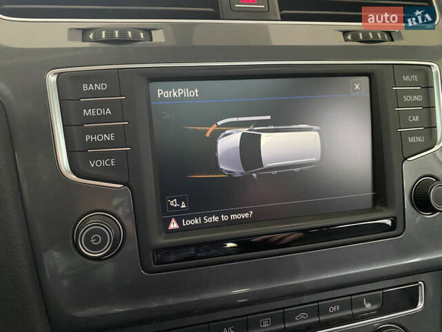 Серый Фольксваген Golf Alltrack, объемом двигателя 1.8 л и пробегом 128 тыс. км за 14200 $, фото 34 на Automoto.ua