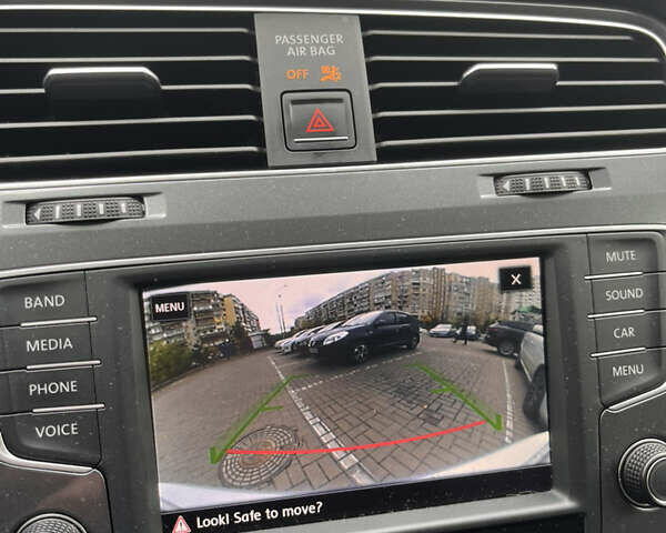 Серый Фольксваген Golf Alltrack, объемом двигателя 1.8 л и пробегом 92 тыс. км за 16600 $, фото 11 на Automoto.ua