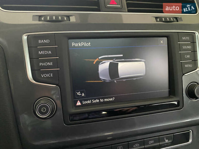 Серый Фольксваген Golf Alltrack, объемом двигателя 1.8 л и пробегом 128 тыс. км за 14200 $, фото 35 на Automoto.ua