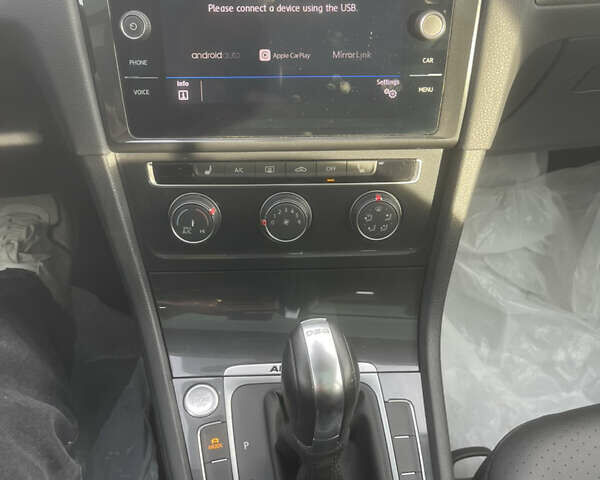 Серый Фольксваген Golf Alltrack, объемом двигателя 1.8 л и пробегом 116 тыс. км за 16550 $, фото 11 на Automoto.ua