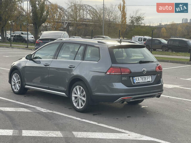 Серый Фольксваген Golf Alltrack, объемом двигателя 1.8 л и пробегом 116 тыс. км за 16550 $, фото 4 на Automoto.ua