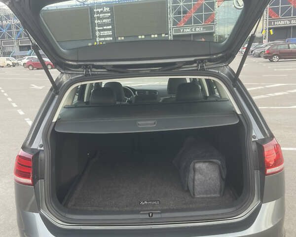 Серый Фольксваген Golf Alltrack, объемом двигателя 1.8 л и пробегом 116 тыс. км за 16550 $, фото 17 на Automoto.ua