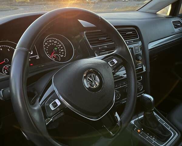 Сірий Фольксваген Golf Alltrack, об'ємом двигуна 1.8 л та пробігом 37 тис. км за 17500 $, фото 19 на Automoto.ua