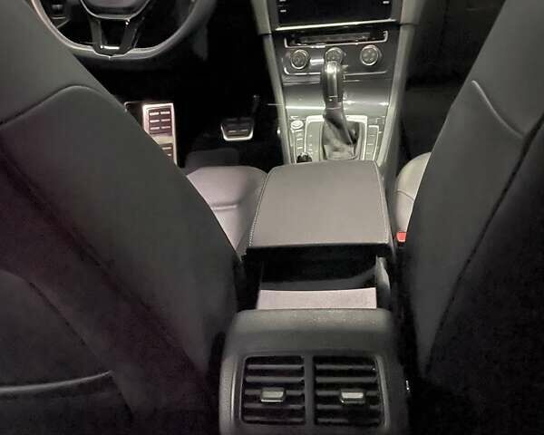 Серый Фольксваген Golf Alltrack, объемом двигателя 1.8 л и пробегом 78 тыс. км за 18000 $, фото 20 на Automoto.ua