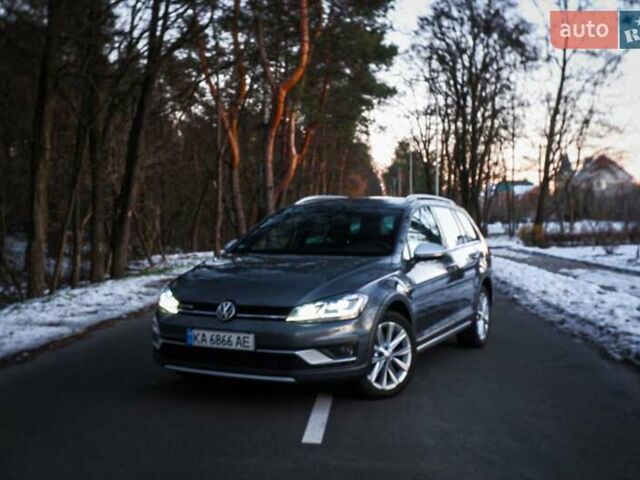 Серый Фольксваген Golf Alltrack, объемом двигателя 2 л и пробегом 254 тыс. км за 19500 $, фото 31 на Automoto.ua