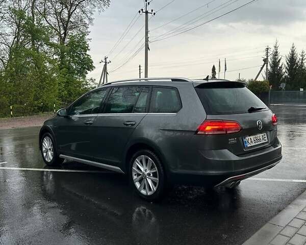 Серый Фольксваген Golf Alltrack, объемом двигателя 2 л и пробегом 254 тыс. км за 19500 $, фото 24 на Automoto.ua