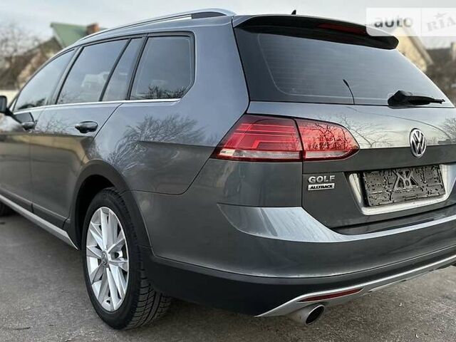 Сірий Фольксваген Golf Alltrack, об'ємом двигуна 1.8 л та пробігом 28 тис. км за 17900 $, фото 3 на Automoto.ua