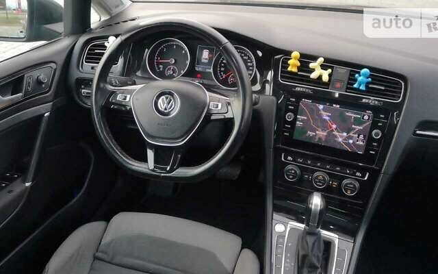 Сірий Фольксваген Golf Alltrack, об'ємом двигуна 2 л та пробігом 240 тис. км за 17800 $, фото 64 на Automoto.ua