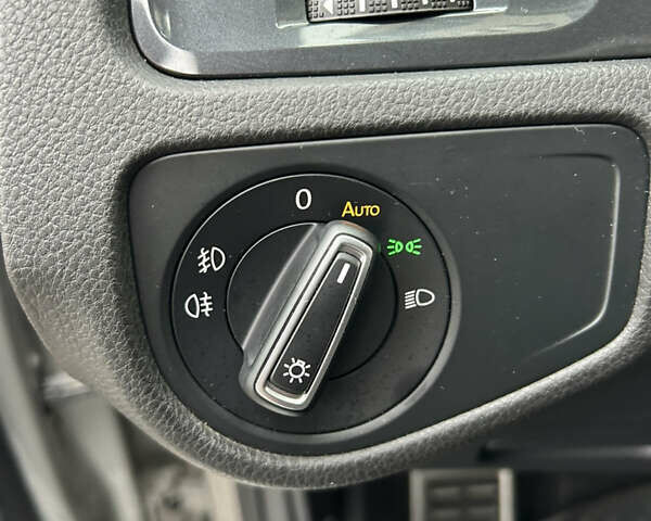 Серый Фольксваген Golf Alltrack, объемом двигателя 2 л и пробегом 185 тыс. км за 19900 $, фото 12 на Automoto.ua