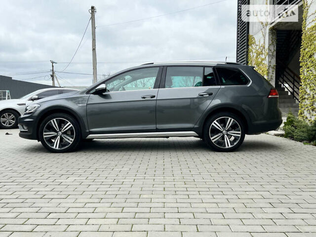 Серый Фольксваген Golf Alltrack, объемом двигателя 2 л и пробегом 185 тыс. км за 21699 $, фото 12 на Automoto.ua