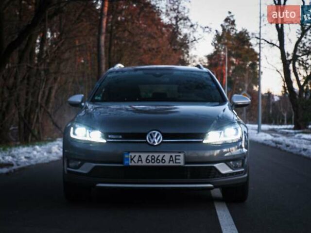 Серый Фольксваген Golf Alltrack, объемом двигателя 2 л и пробегом 254 тыс. км за 19500 $, фото 34 на Automoto.ua