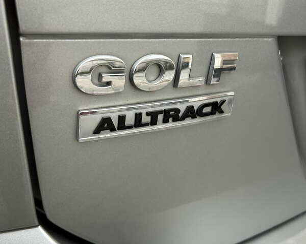 Серый Фольксваген Golf Alltrack, объемом двигателя 2 л и пробегом 185 тыс. км за 19900 $, фото 7 на Automoto.ua