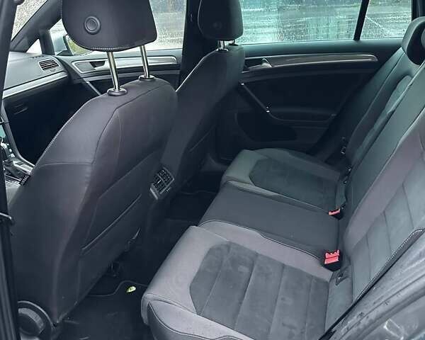 Серый Фольксваген Golf Alltrack, объемом двигателя 2 л и пробегом 254 тыс. км за 19500 $, фото 22 на Automoto.ua