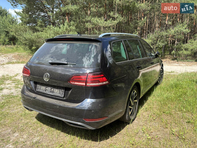 Сірий Фольксваген Golf Alltrack, об'ємом двигуна 1.6 л та пробігом 230 тис. км за 13600 $, фото 1 на Automoto.ua