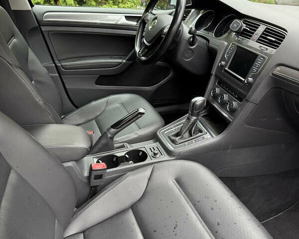 Синий Фольксваген Golf Alltrack, объемом двигателя 1.8 л и пробегом 168 тыс. км за 13900 $, фото 9 на Automoto.ua