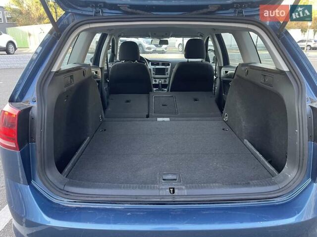 Синий Фольксваген Golf Alltrack, объемом двигателя 1.8 л и пробегом 219 тыс. км за 15000 $, фото 8 на Automoto.ua